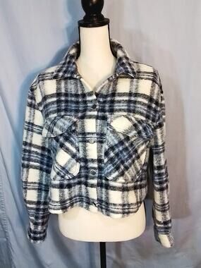 Zaba cropped gray plaid jacket